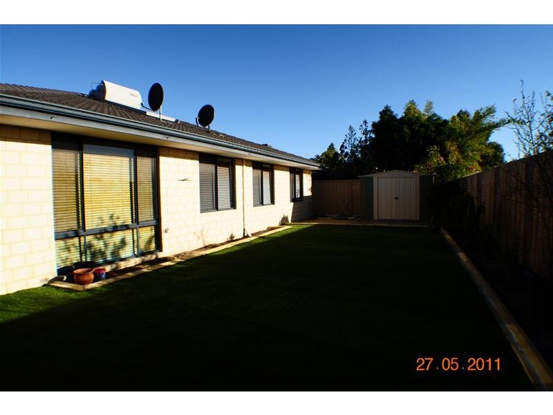 10 Sefton Place, Landsdale WA 6065