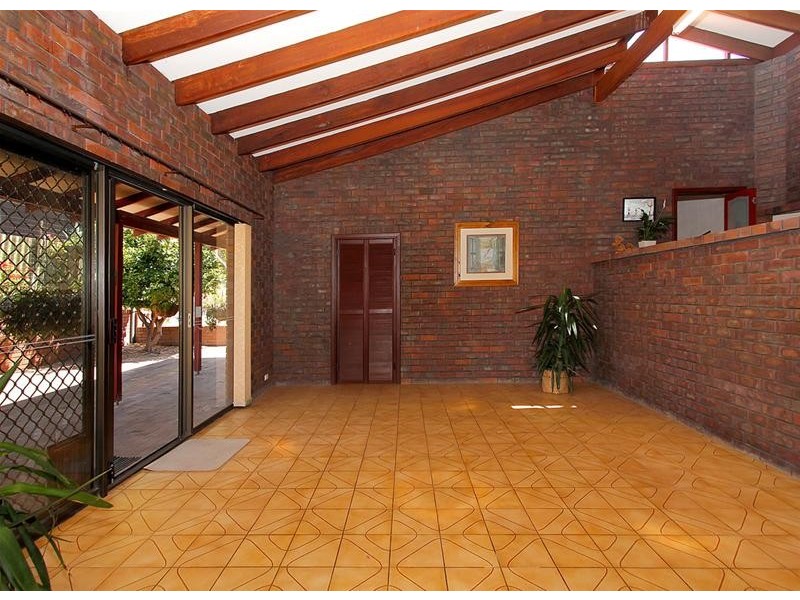 4 Glenfinnan Court, Hamersley WA 6022