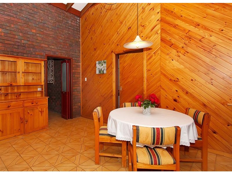 4 Glenfinnan Court, Hamersley WA 6022