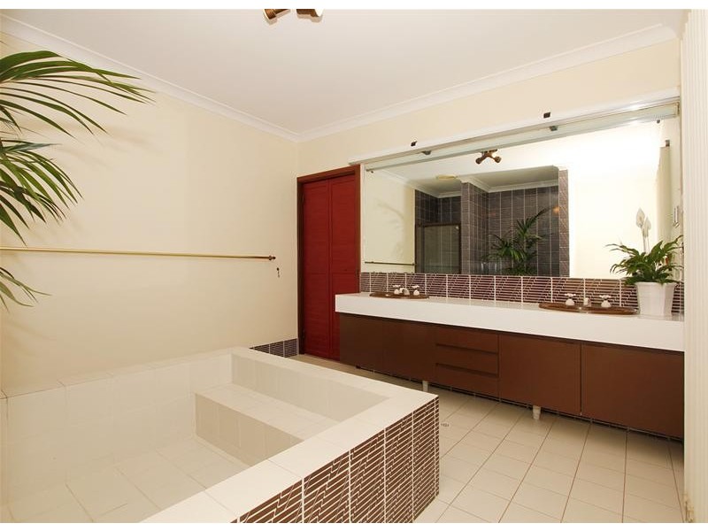 4 Glenfinnan Court, Hamersley WA 6022