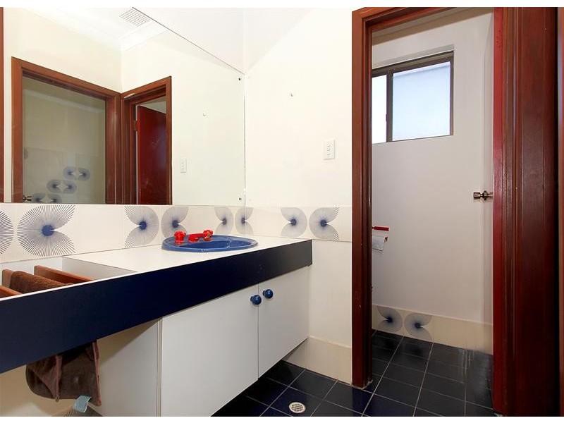 4 Glenfinnan Court, Hamersley WA 6022