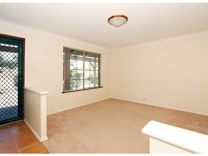 5 Hitek Court, Merriwa WA 6030