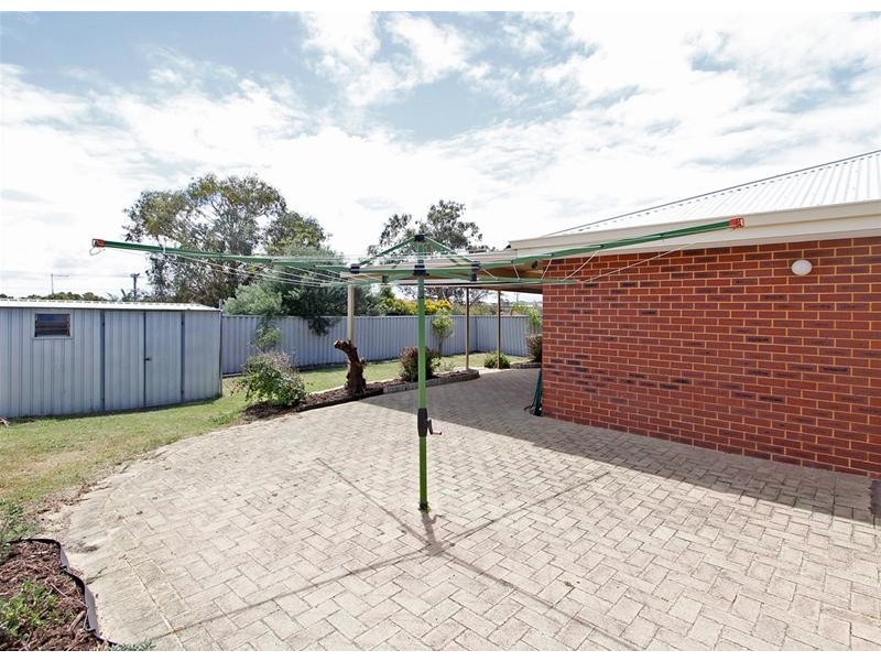 5 Hitek Court, Merriwa WA 6030