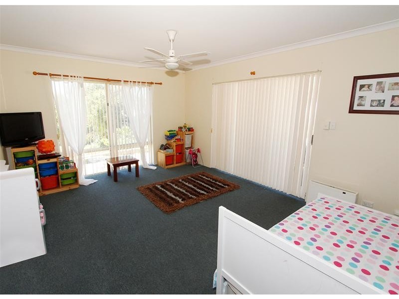 8 Nilsen Ridge, Clarkson WA 6030