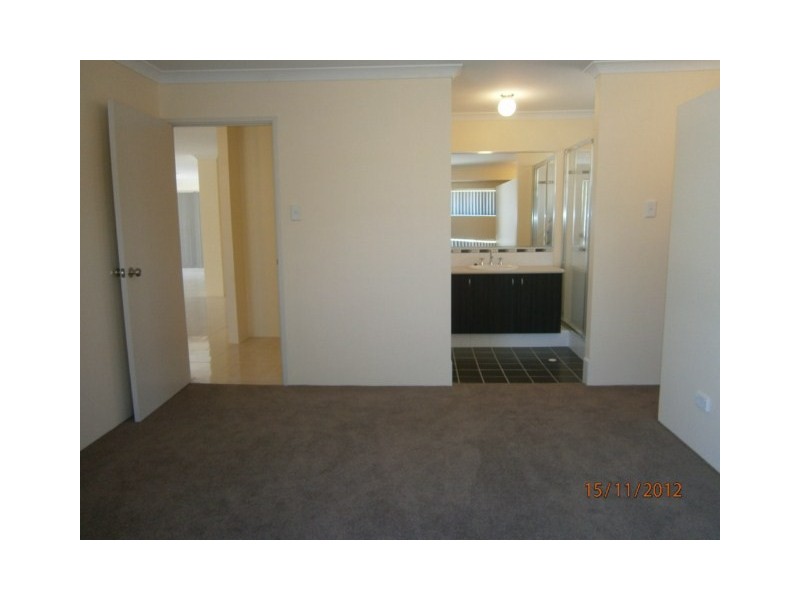 32 Bluewater Drive, Alkimos WA 6038