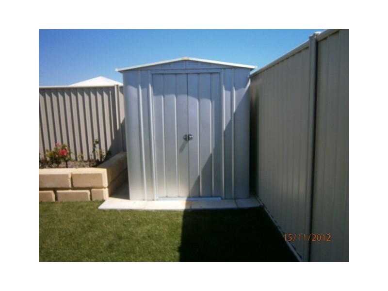 32 Bluewater Drive, Alkimos WA 6038