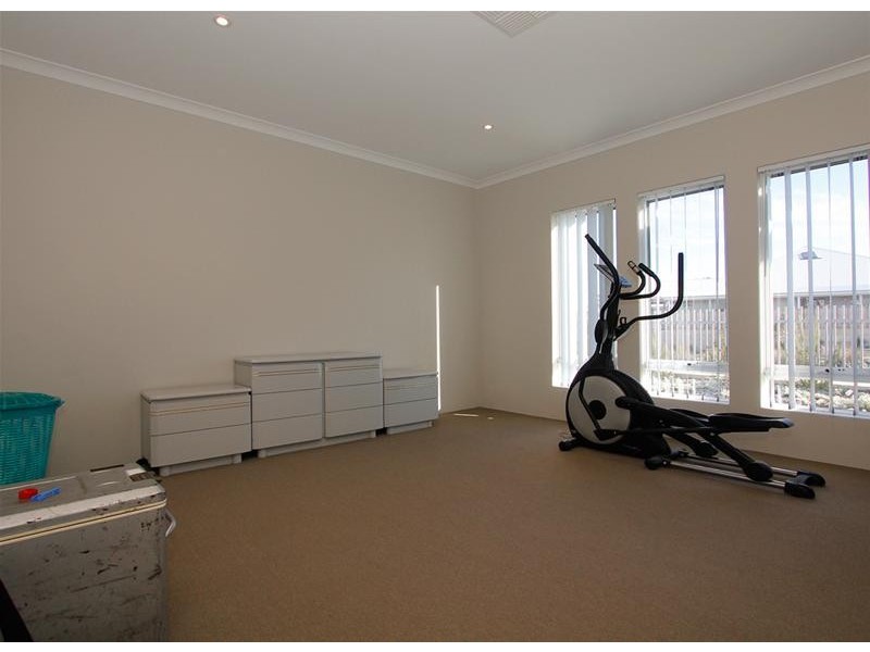 122 Lindsay Beach Boulevard, Yanchep WA 6035