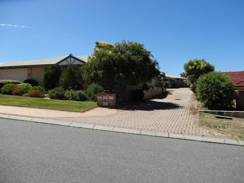 3/5 Catrine Court, Kingsley WA 6026