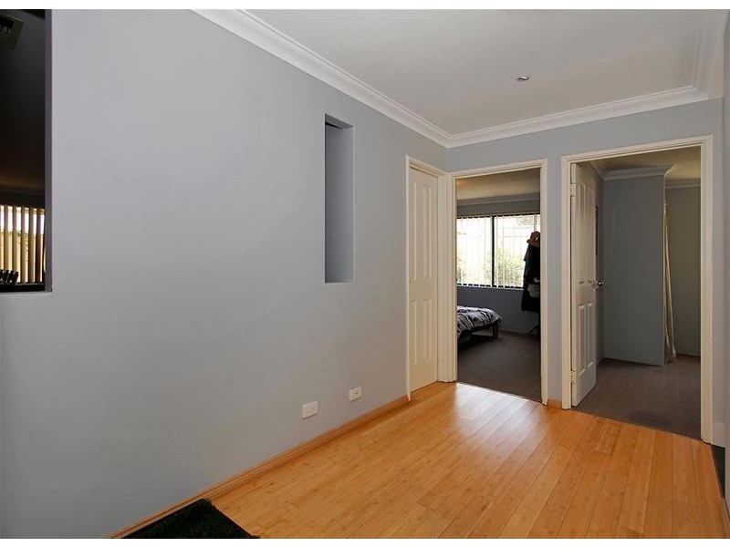 26 San Teodoro Avenue, Sinagra WA 6065