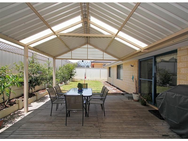 26 San Teodoro Avenue, Sinagra WA 6065