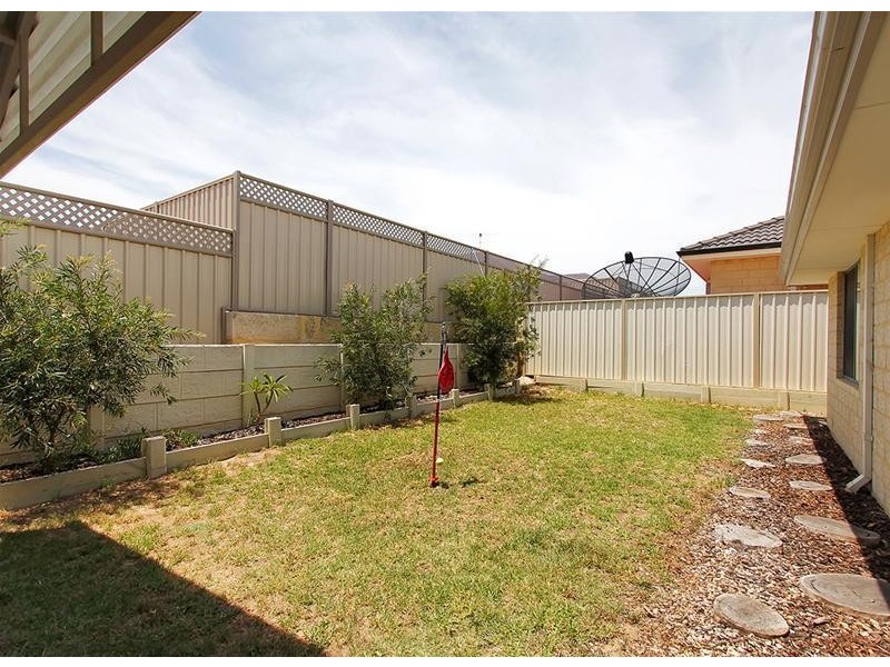 26 San Teodoro Avenue, Sinagra WA 6065