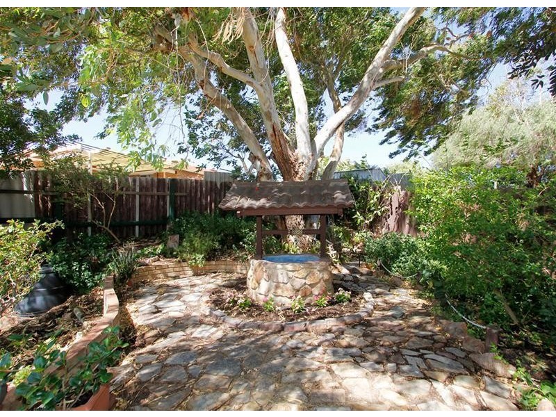 32 Simpson Drive, Padbury WA 6025