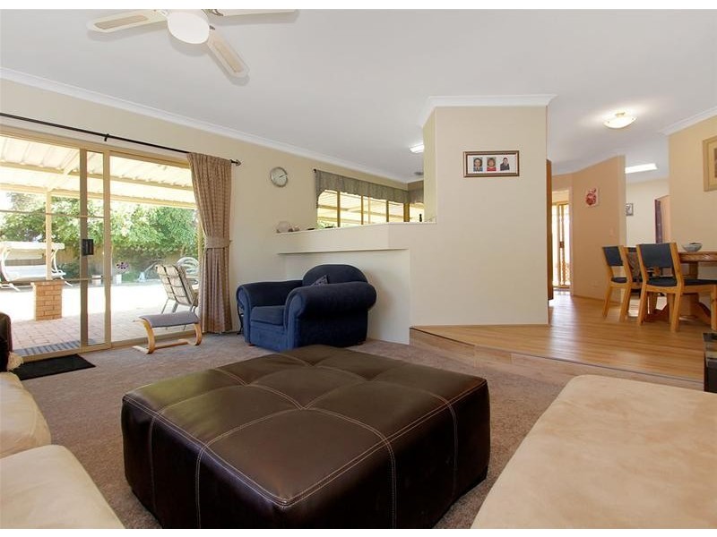 1 Quesnel Place, Joondalup WA 6027