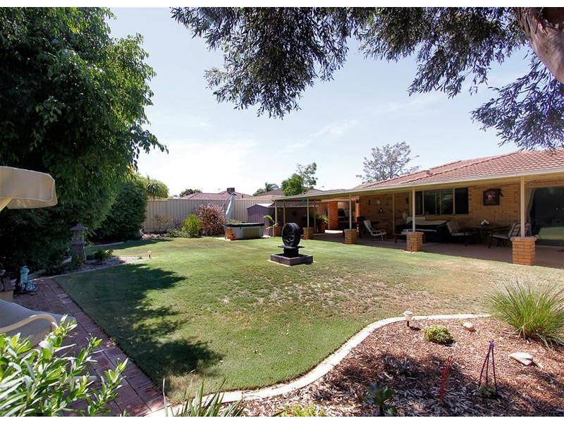 1 Quesnel Place, Joondalup WA 6027