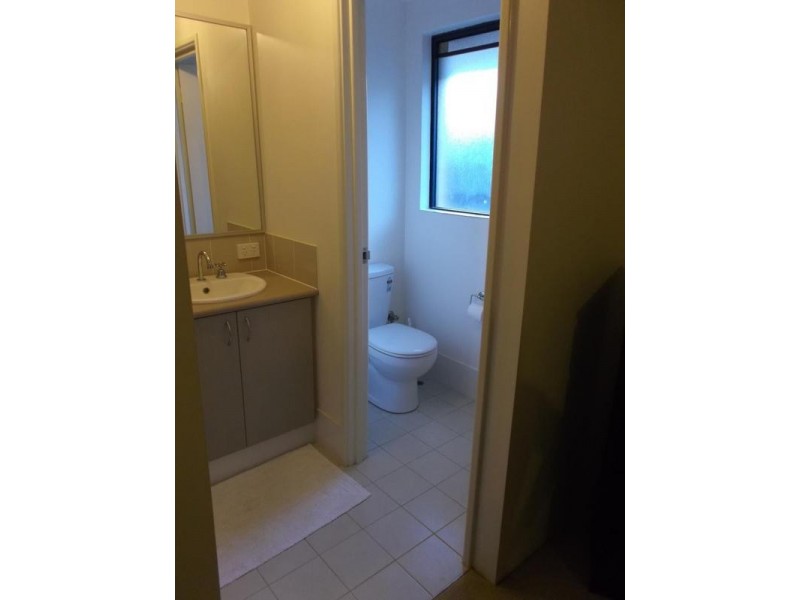 15 Bentham Turn, Banksia Grove WA 6031