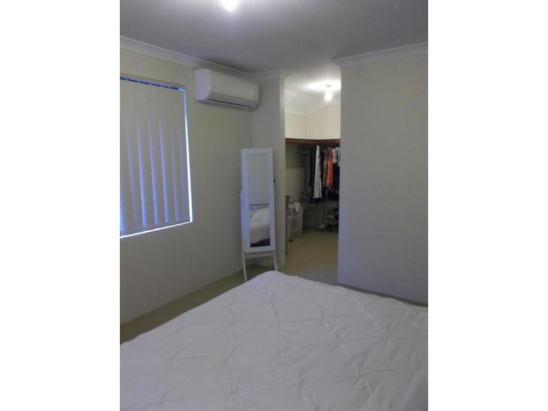 15 Bentham Turn, Banksia Grove WA 6031