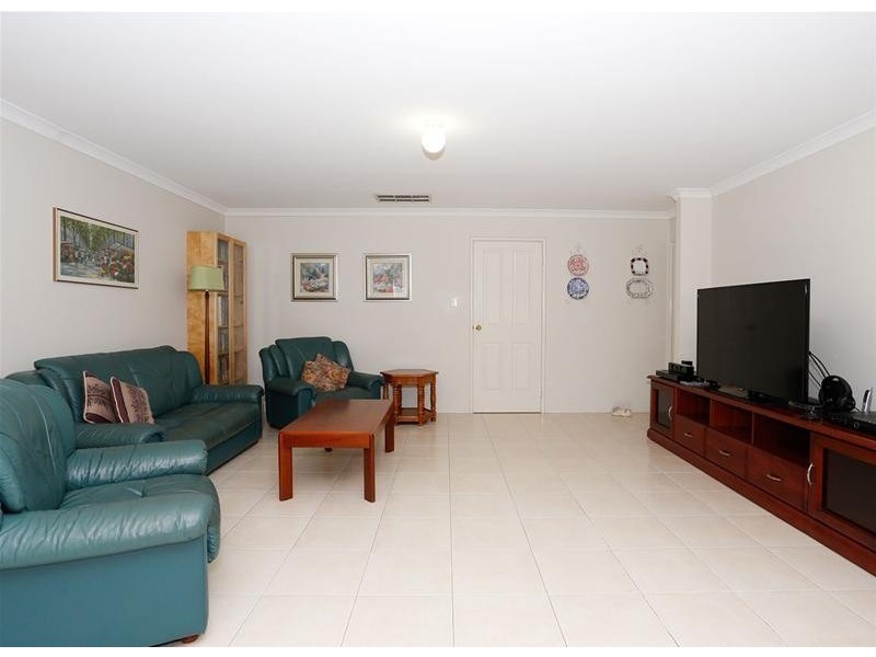 40 Woodbine Loop, Tapping WA 6065