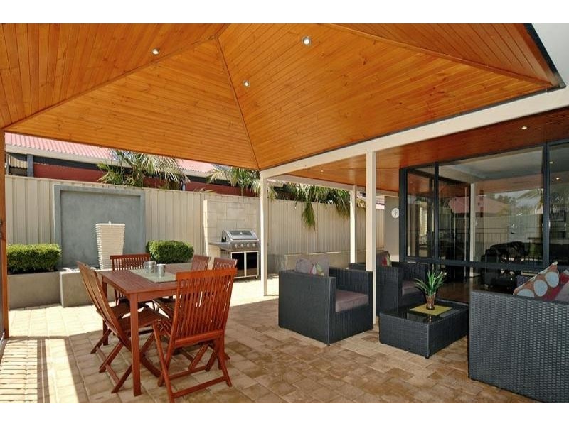 21 Woodbine Loop, Tapping WA 6065