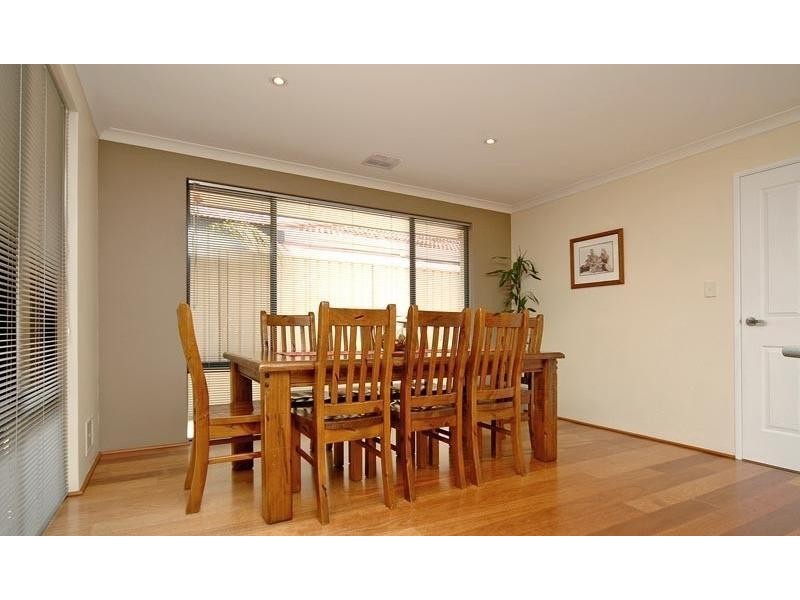 21 Woodbine Loop, Tapping WA 6065
