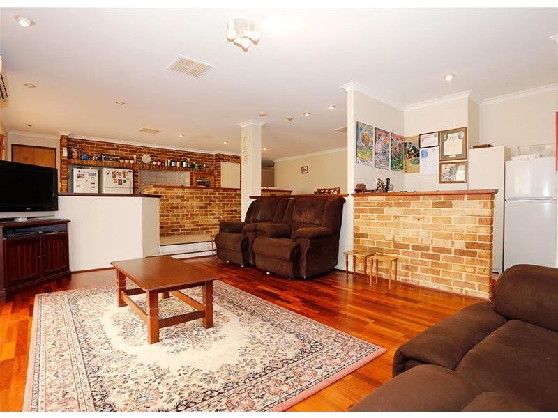 18 Utah Grove, Joondalup WA 6027