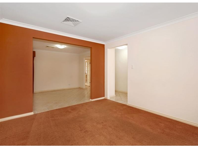 9 Becontree Way, Joondalup WA 6027