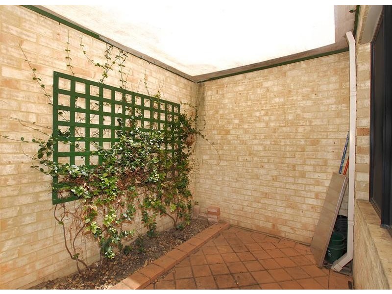 9 Becontree Way, Joondalup WA 6027