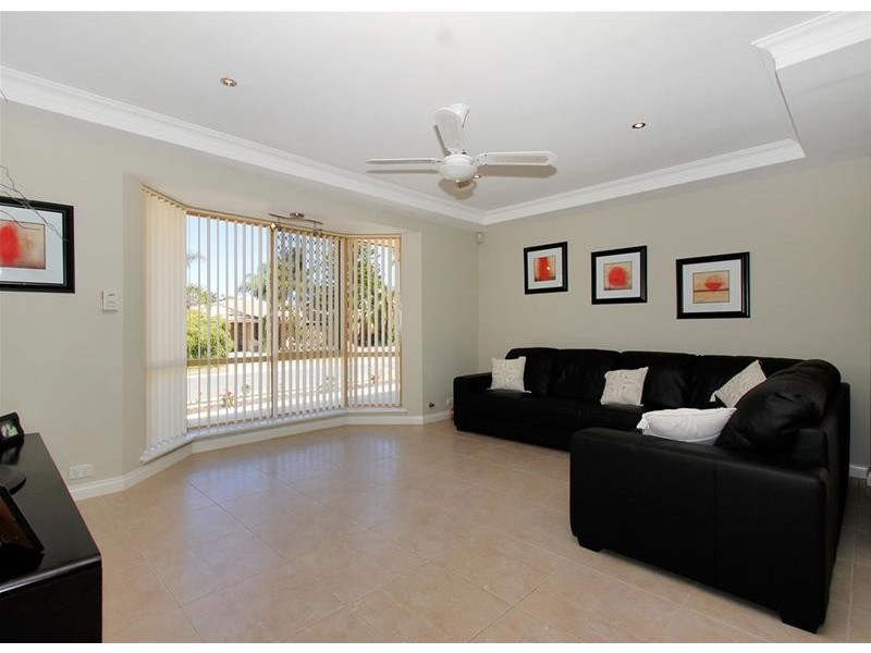 16 Rannoch Rise, Joondalup WA 6027