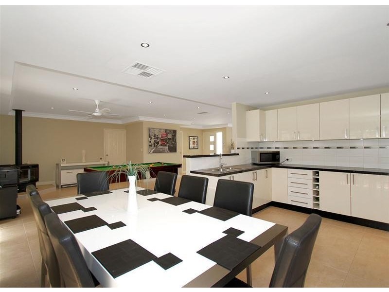 16 Rannoch Rise, Joondalup WA 6027