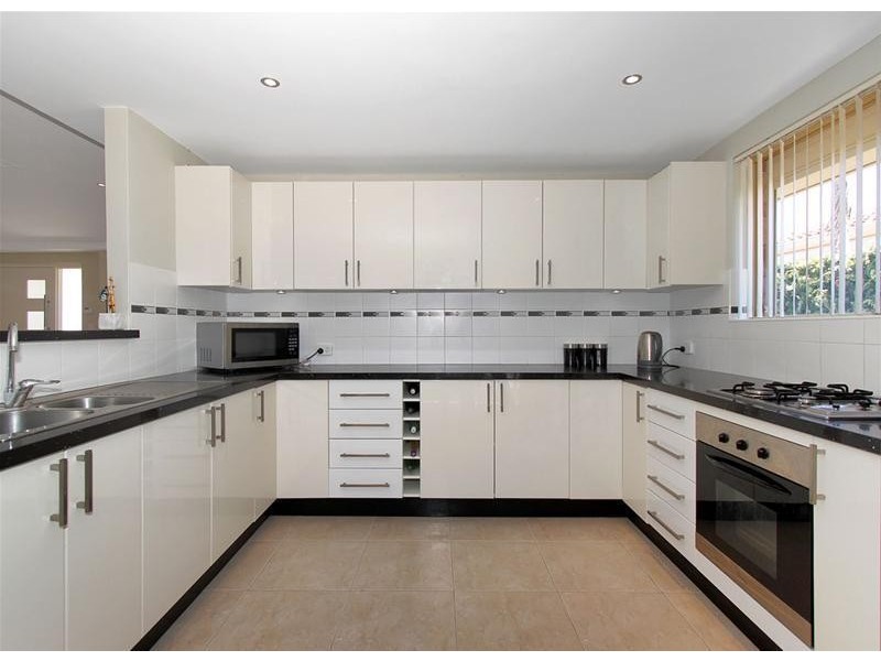 16 Rannoch Rise, Joondalup WA 6027