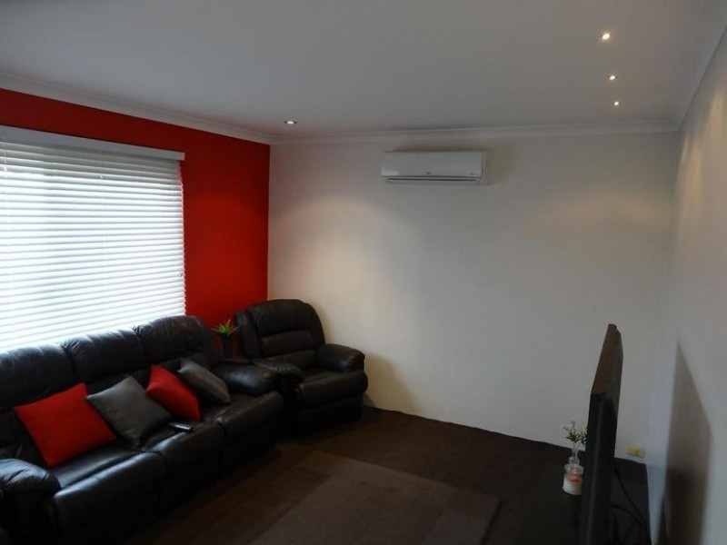 5 Dillon Glade, Joondalup WA 6027