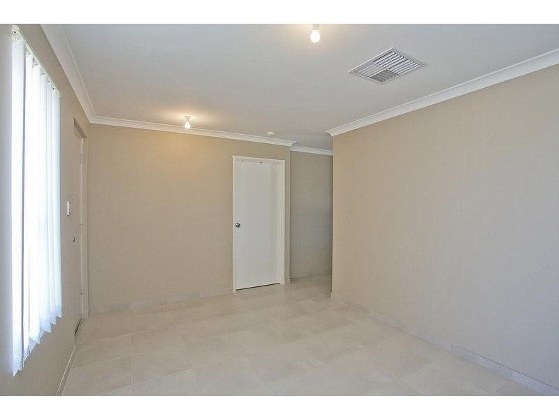 29 Grandis Boulevard, Banksia Grove WA 6031