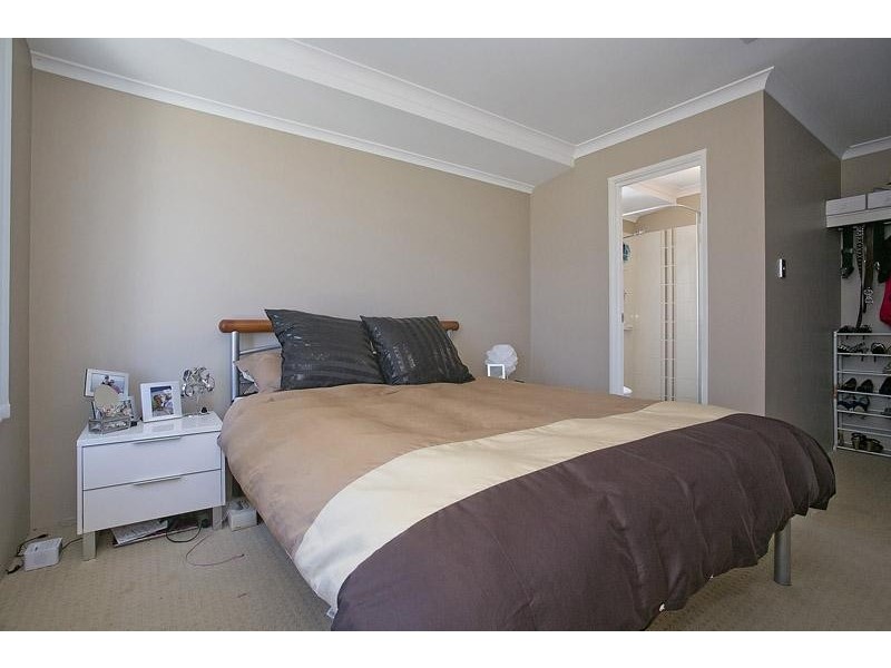 29 Grandis Boulevard, Banksia Grove WA 6031