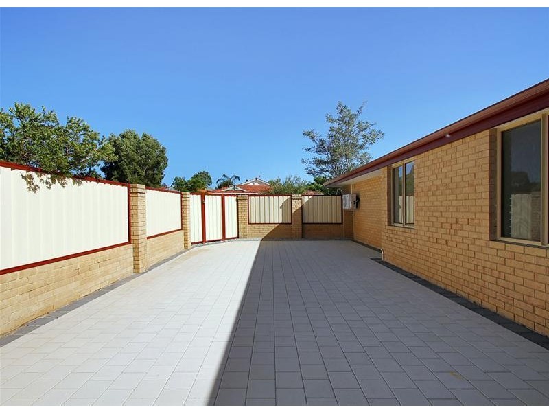 2 Sebago Court, Joondalup WA 6027