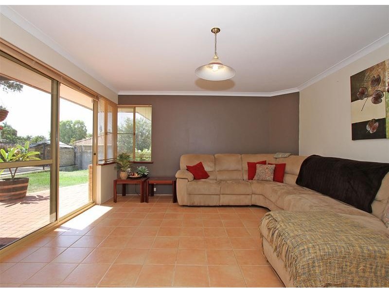 1 Quinault Loop, Joondalup WA 6027