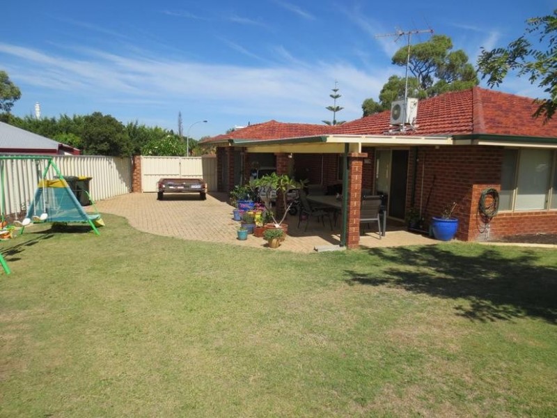 4 Eucumbene Crescent, Joondalup WA 6027