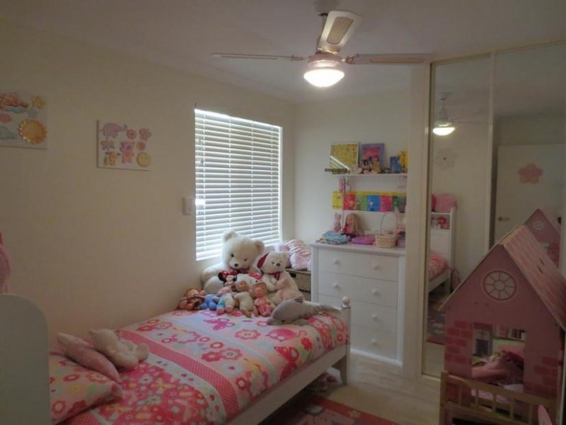 4 Eucumbene Crescent, Joondalup WA 6027