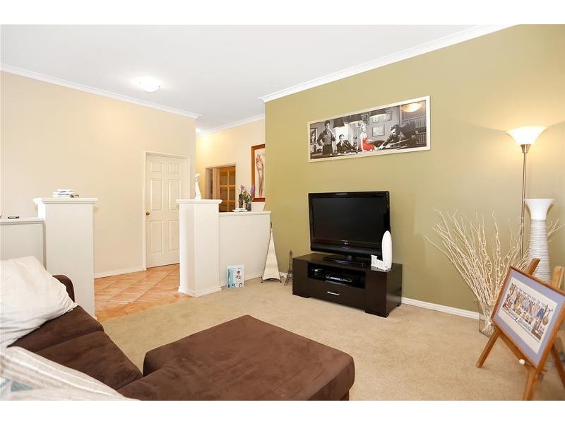 77 Willespie Drive, Pearsall WA 6065