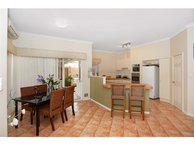 77 Willespie Drive, Pearsall WA 6065