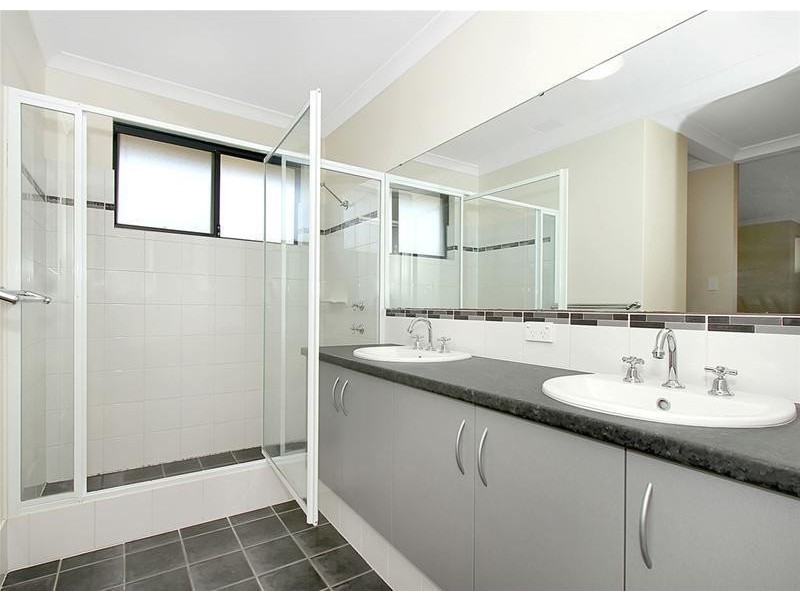 3 Lynella Circuit, Banksia Grove WA 6031