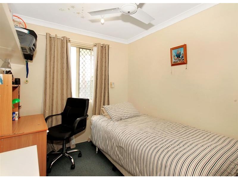 18 Clermont Gardens, Currambine WA 6028