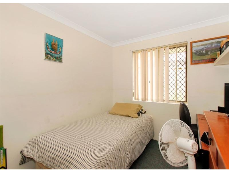 18 Clermont Gardens, Currambine WA 6028