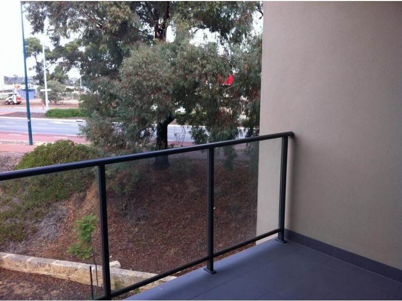 2/35 Molloy Promenade, Joondalup WA 6027