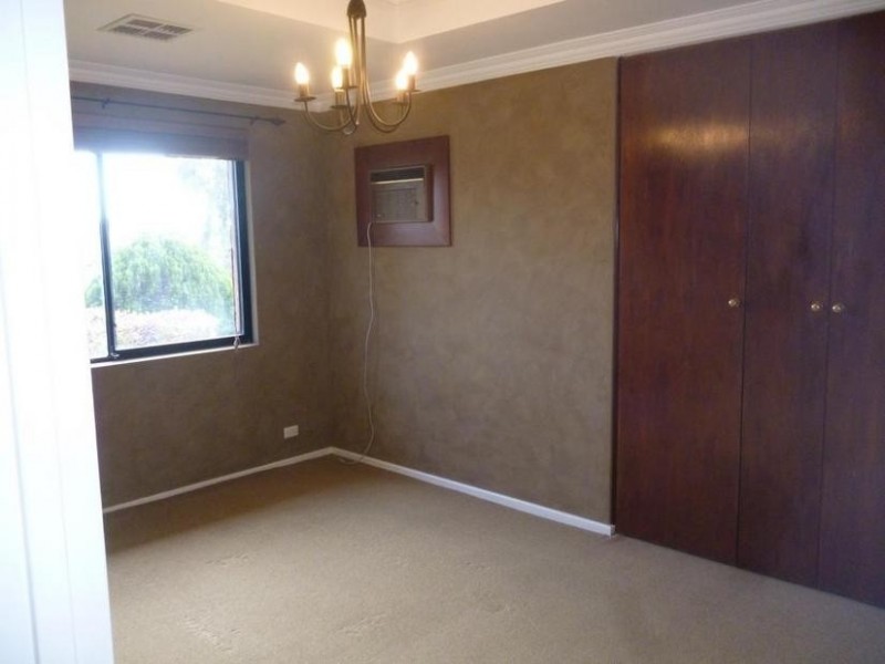 19 Squire AVENUE, Heathridge WA 6027