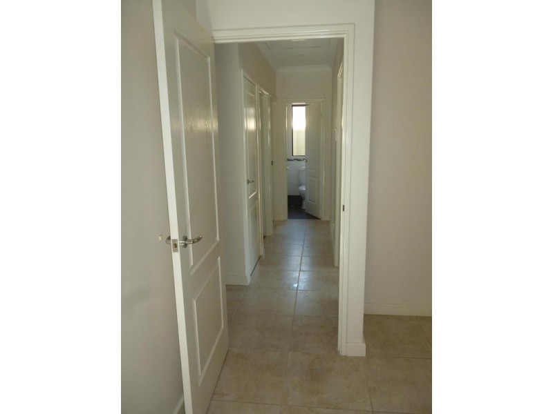 15B Steyning Way, Westminster WA 6061