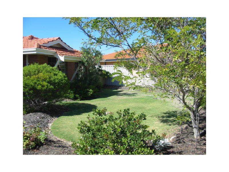 16 Seaside GARDENS, Mullaloo WA 6027