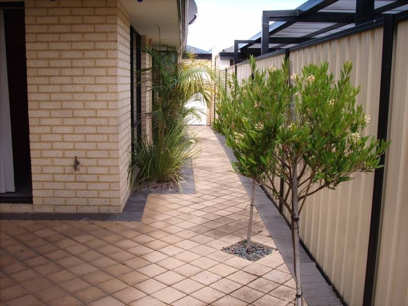 26 Lyndavale LOOP, Carramar WA 6031