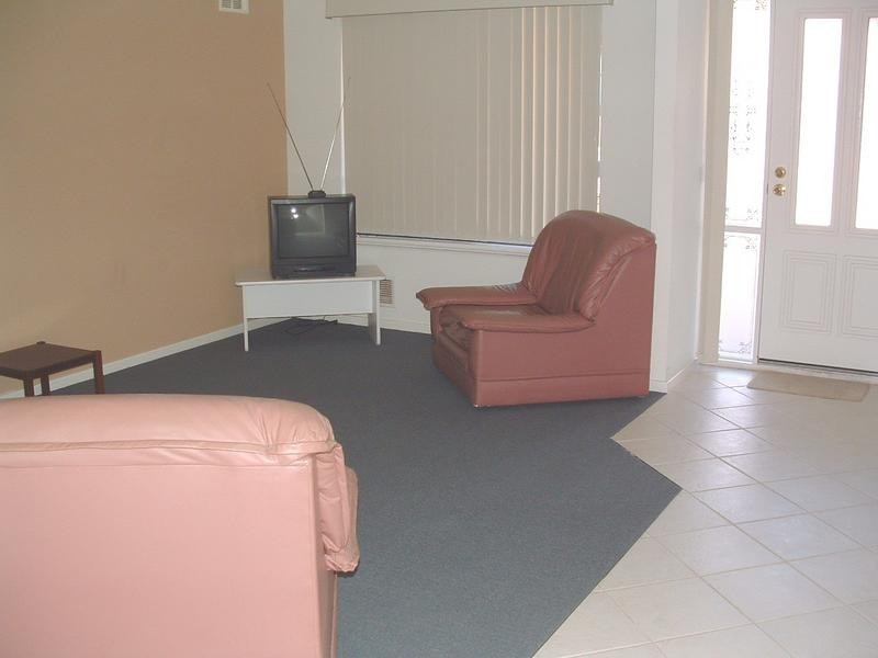 a/62 Regents Park Rd, Joondalup WA 6027