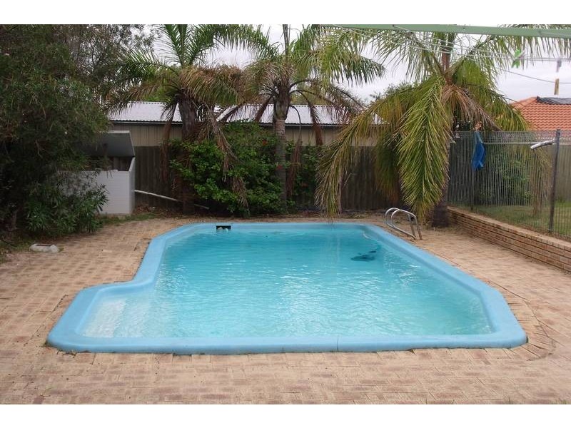 16 De Young Rd, Craigie NSW 2632