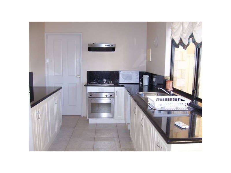 3 St Pauls Cres, Joondalup WA 6027