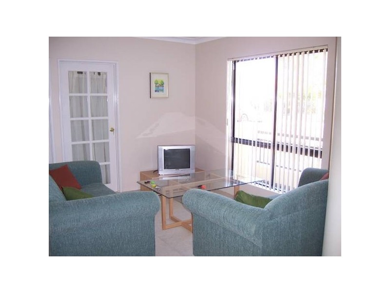 3 St Pauls Cres, Joondalup WA 6027